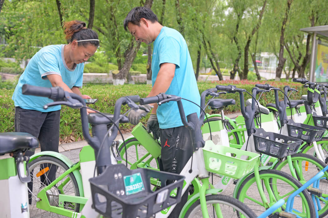 追著星光與晨光，守護(hù)城市通行“最后一公里”