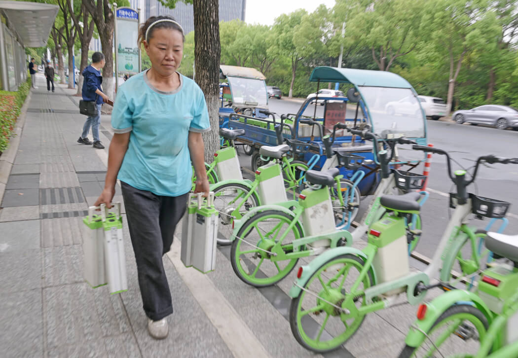追著(zhù)星光與晨光，守護城市通行“最后一公里”1